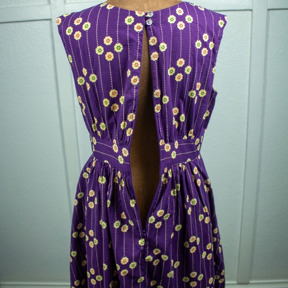 Emily & Fin Purple Floral Cotton Fit & Flare Dress M Lined Pockets Keyhole Back - Picture 6 of 10